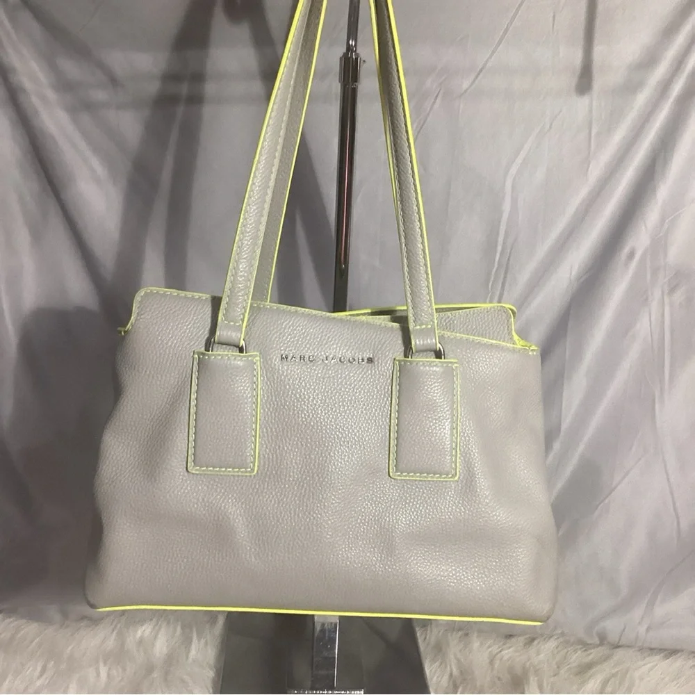 Marc Jacobs this stylish
